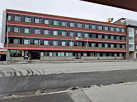 Maaherrankatu 27 viihtyisät tilat ovat hyvällä paikalla Kuopion keskustassa.