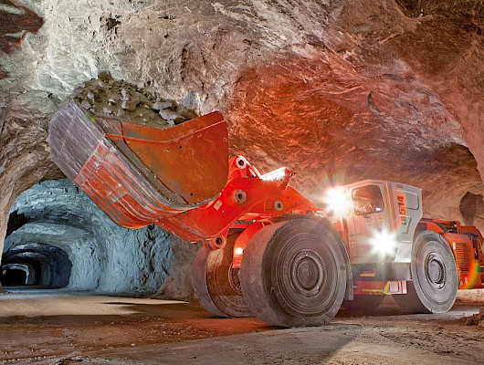 Riveria täsmäkouluttaa osaajia kaivosyritysten tarpeisiin