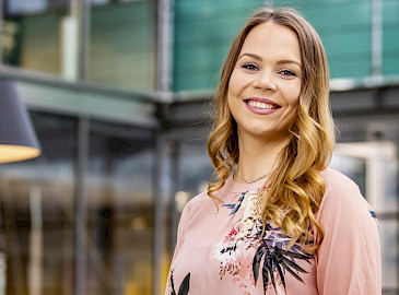 Yritysten omistajanvaihdoksiin erikoistunut Finnveran aluepäällikkö Elisa Sipponen. 