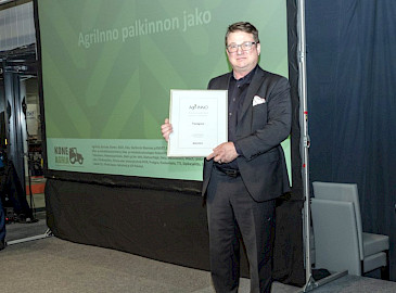 KoneAgriassa 2021 palkinnon sai Tracegrow. Kuvassa Tracegrow Oy:n kaupallinen johtaja Timo Jauhiainen.
