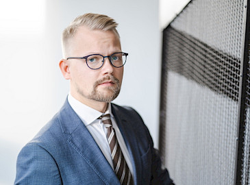 Keskuskauppakamarin elinkeino- ja ilmastoasiantuntija Teppo Säkkinen. Kuva: Elmo Eklund