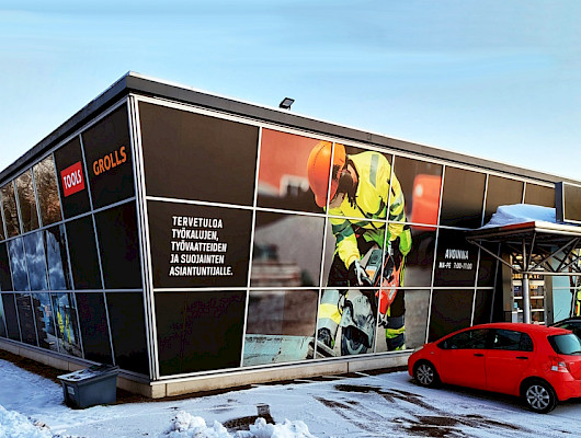 Toolsin uusi Tampereen myymälä keskittyy palvelemaan asiakkaitaan entistä kokonaisvaltaisemmin
