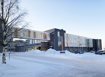 Länsi-Pohjan keskussairaalan yhteyteen rakennettu uusi psykiatriatalo otettiin käyttöön viime syksynä. Kuvalähde: Lapin hyvinvointialue