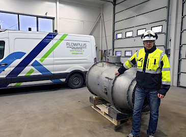 Vesa Hynönen toimii Varkauden yksikön liiketoimintapäällikkönä. Ennen uraansa Flowplussalla Vesalle on karttunut vahva tausta voimalaitospuolella sekä metsäteollisuudessa.