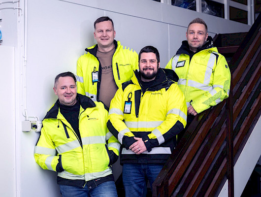 Kuvassa alarivissä LVI-projektipäälliköt Jouni Korhonen ja Nico Forsström, ylärivissä toimitusjohtaja Mikko Oksanen ja aluepäällikkö Simo Hujanen.
