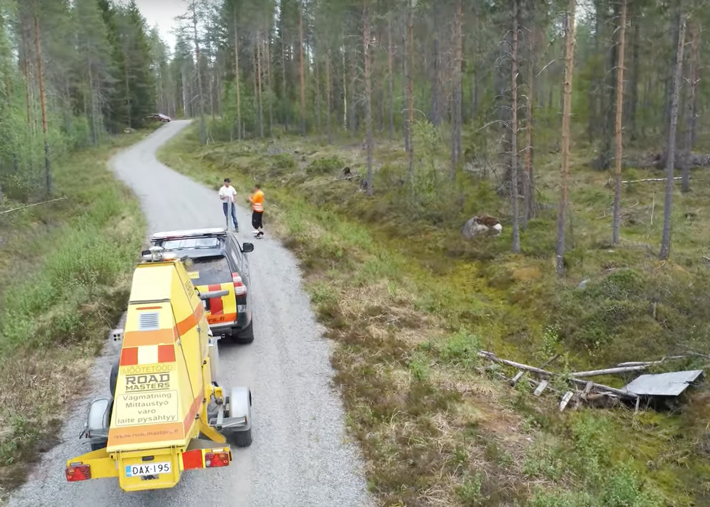 West Coast Road Masters Oy auttaa myös yksityisteiden kunnostuksissa