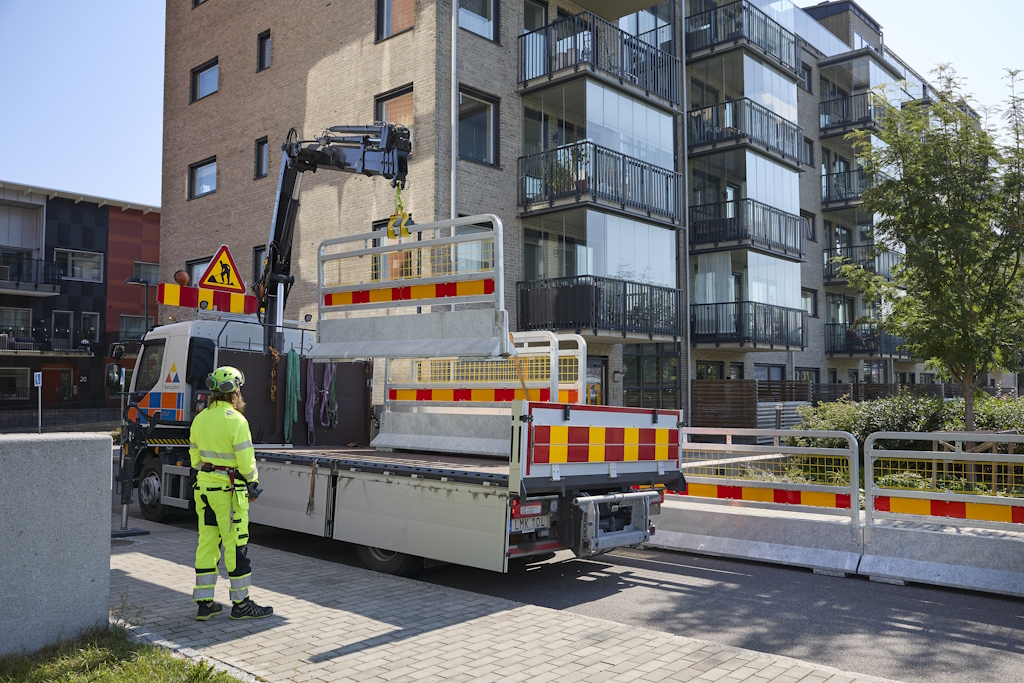 Suomen johtavat infratuotteiden ja tilapäisten liikennejärjestelyiden tarjoajat Trafino Oy ja Ramudden Oy Ab fuusioituivat toukokuun 2025 alussa.