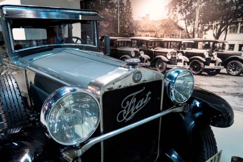 Fiat 525 S vuodelta 1929 on ollut poikkeuksellisen hieno ja harvinainen vuokra-auto, jota käytettiin vuokra-ajossa vuosina 1929–1933. Kuva: Mobilia/Anniina Salminen