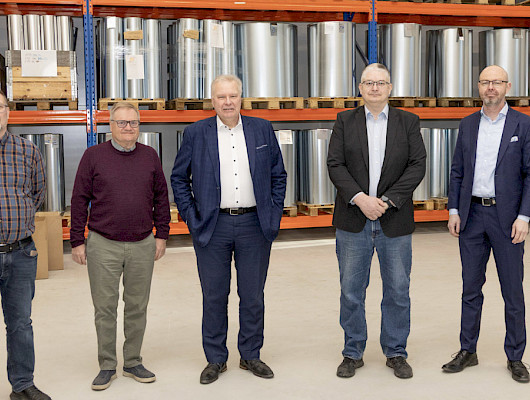 Kaupunginjohtaja ja toimialajohtaja vierailivat aiemmin keväällä KSPT-Insulation Oy:ssä, joka toimii teollisuuseristyksen ja talotekniikan toimialalla ja jonka päätoimipaikka on Jyväskylässä.