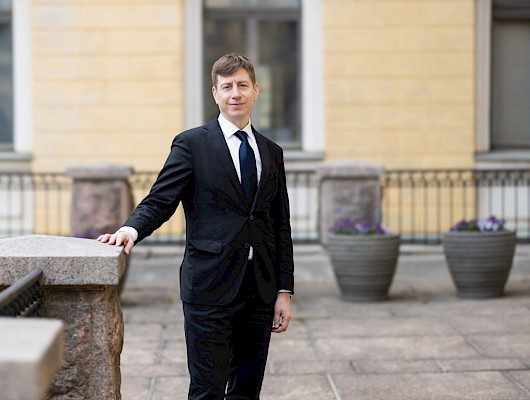 Elinkeinoministeri Sakari Puisto. Kuva: Lauri Heikkinen, valtioneuvoston kanslia
