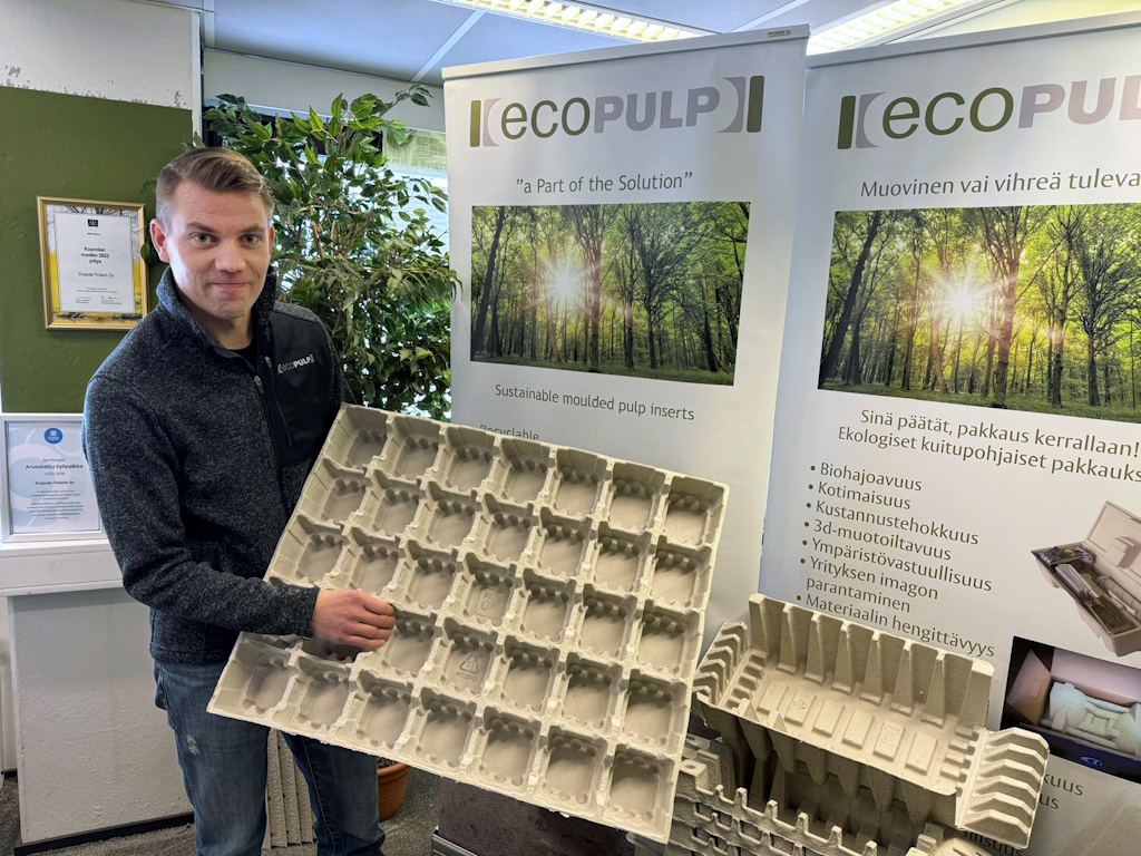 Kuvassa Ecopulpin tuotantopäällikkö Vesa-Matti Kontinen.