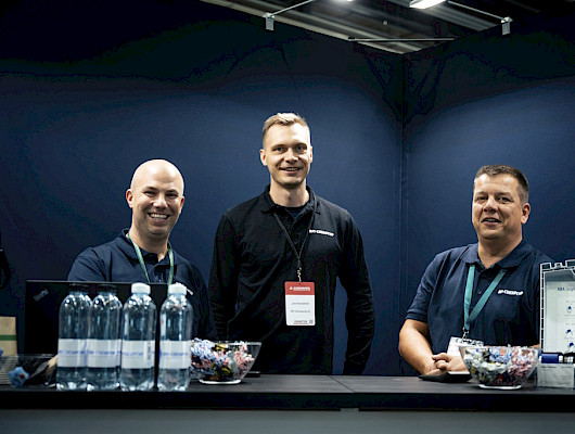 BPI-Chempumpin asiantuntijat Mikael (vas), Joni (kesk) ja Mikko (oik) auttavat valitsemaan juuri oikean ratkaisun teollisuuden tarpeisiin.