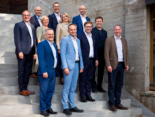 Luontofoorumi 2025, kymmenen kaupunginjohtajaa ja pormestaria. Kuva Kerttu Penttilä / Espoon kaupunki