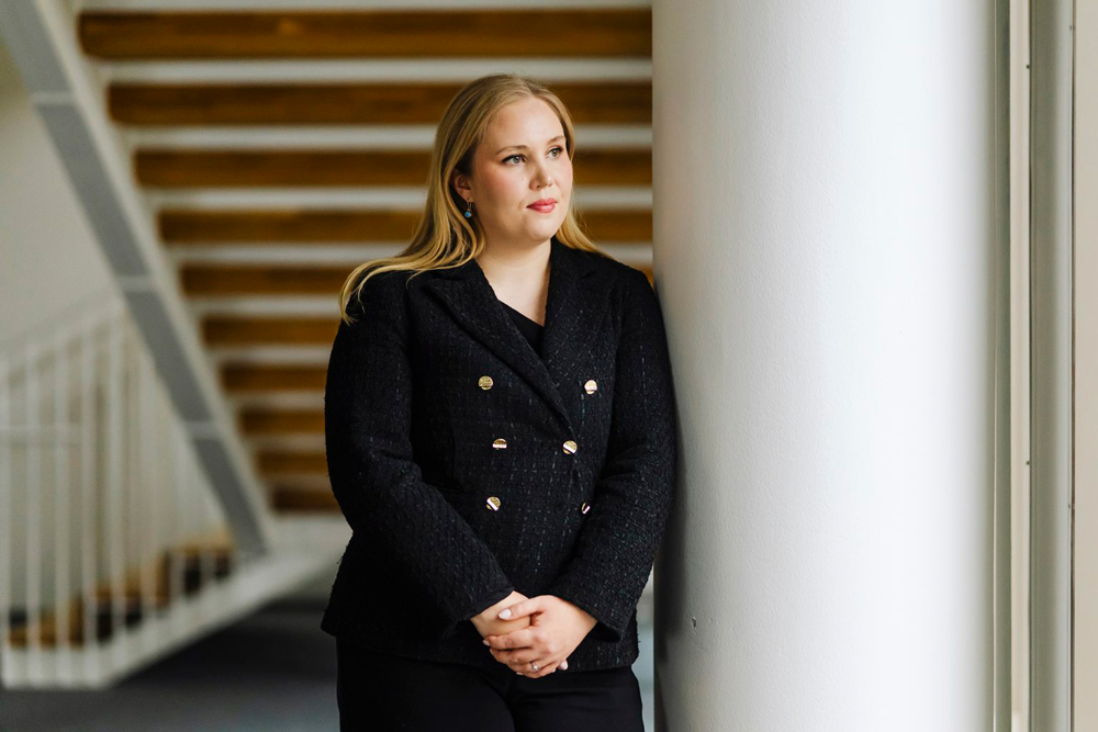 Suomen Yrittäjien omistajanvaihdostoiminnan päällikkö Inkeri Sundberg. Kuva: Johanna Erjonsalo.