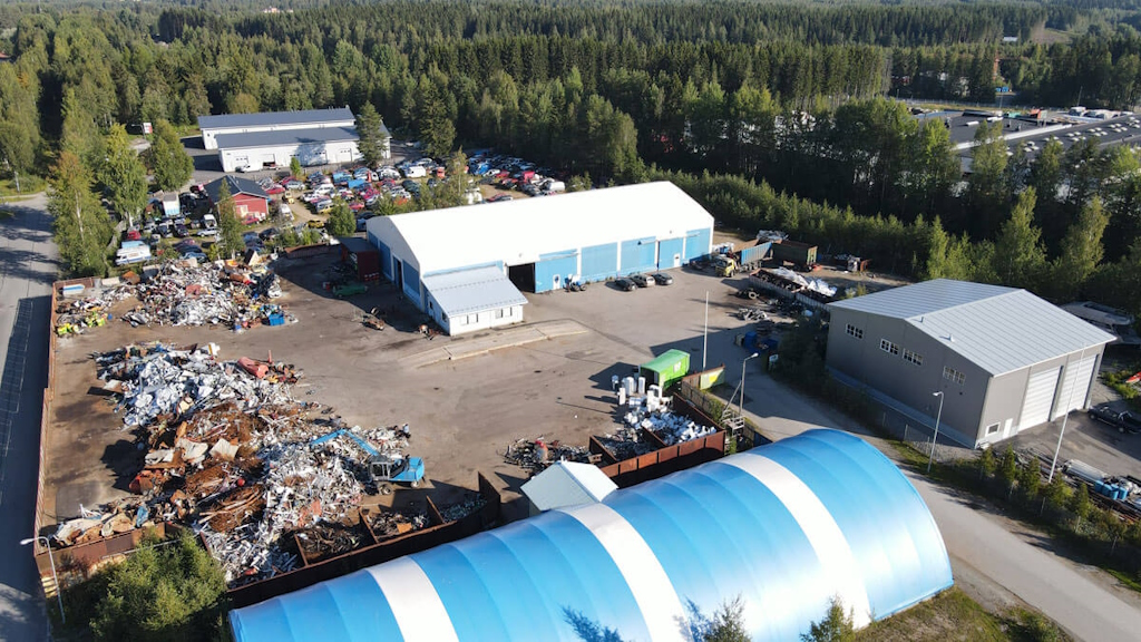 Iisalmen Teräs ja Romu Oy sijaitsee osoitteessa Parkatinkuja 8.