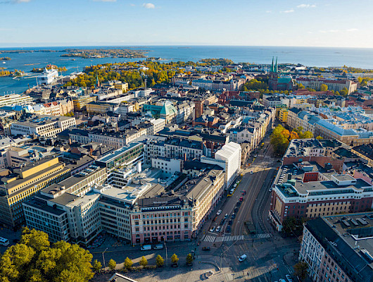 Elinvoimainen keskusta on Helsingille keskeinen vetovoimatekijä ja käyntikortti. Kuva: Tuukka Ylönen