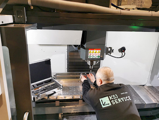KSJ-Servicestä HEIDENHAIN Technical Center