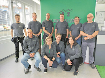 Jyväskylän henkilöstö palvelee asiakkaita ammattitaidolla ja kokemuksella.