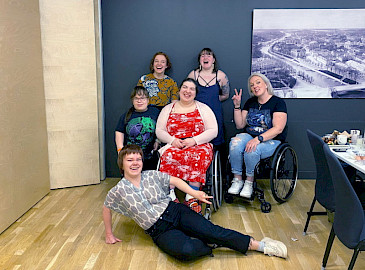 Suomessa on laskennallisesti yli 440 000 vammaista naista