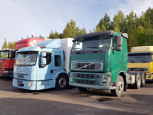Lielahden Autokeskuksen konversiotehtaalla muutetaan hyötyajoneuvoja sähkökäyttöisiksi