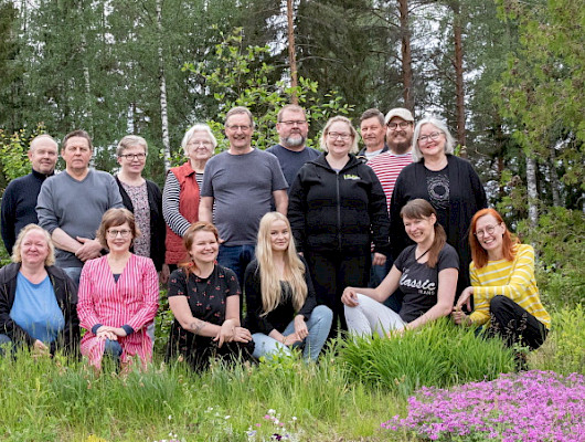 Leader Viisari ry kehittää monimuotoisesti alueensa yrityksiä. Yhdistyksen kautta on vuosina 2014-2020 tehty 105 yritystukipäätöstä. Saatavilla on ollut investointitukea, kokeilutukea sekä perustamistukea.