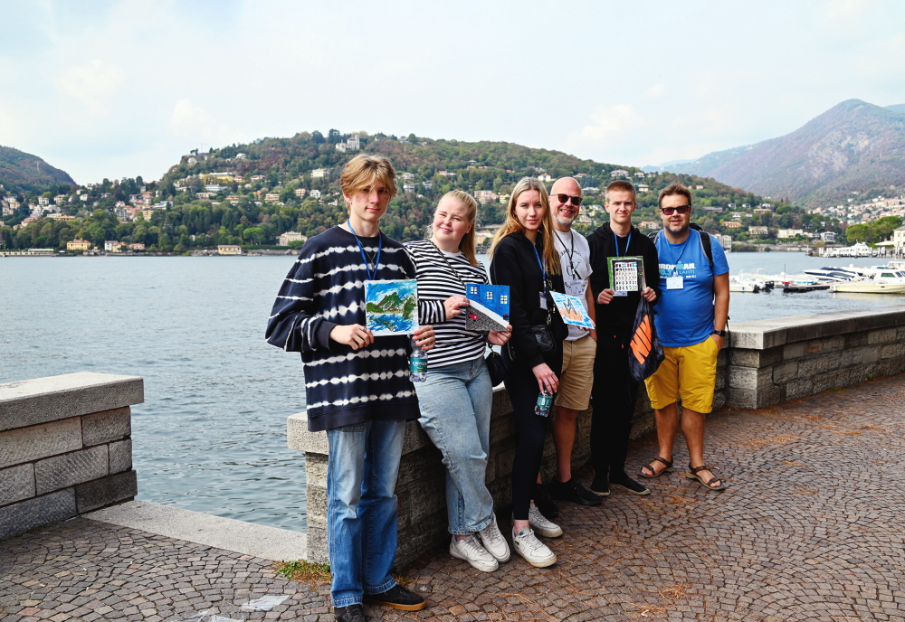 Rasekon opiskelijoita ja opettajia italiassa European Voice of Tomorrow -hankkeen ulkomaanjaksolla.